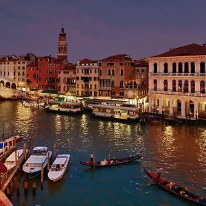 antica-locanda-sturion.hotelslidodijesolo.com/